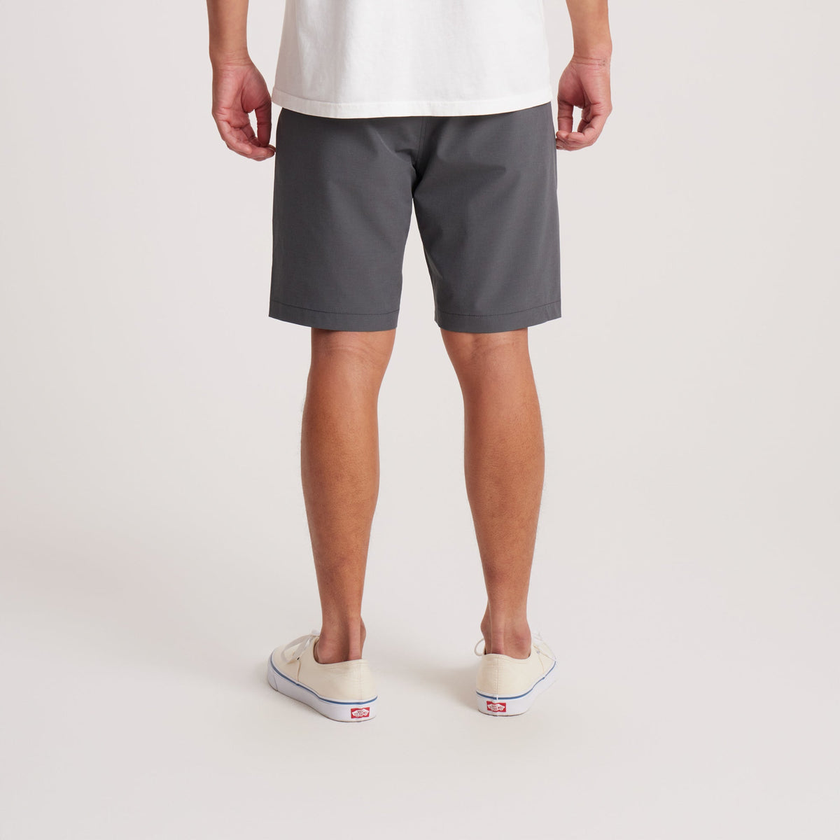 Roark Hytide Hybrid Short Charcoal 30