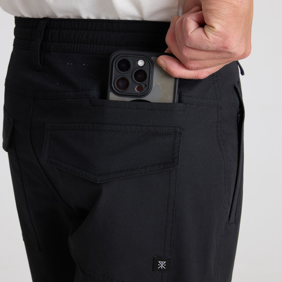 Roark Layover Pro Traveler Short BLK M