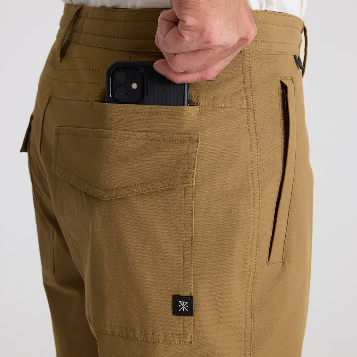 Roark Layover Pro Traveler Short DKH L