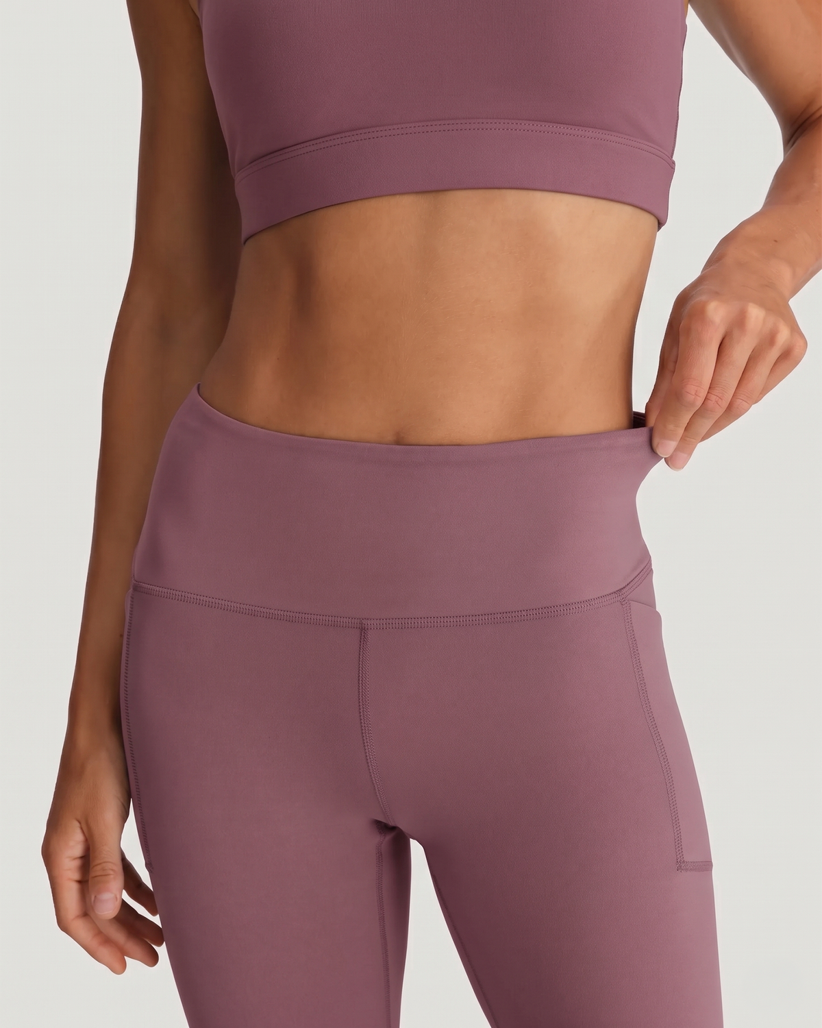 Free Fly Women's All Day 7/8 Pocket Legging Pant Plum L