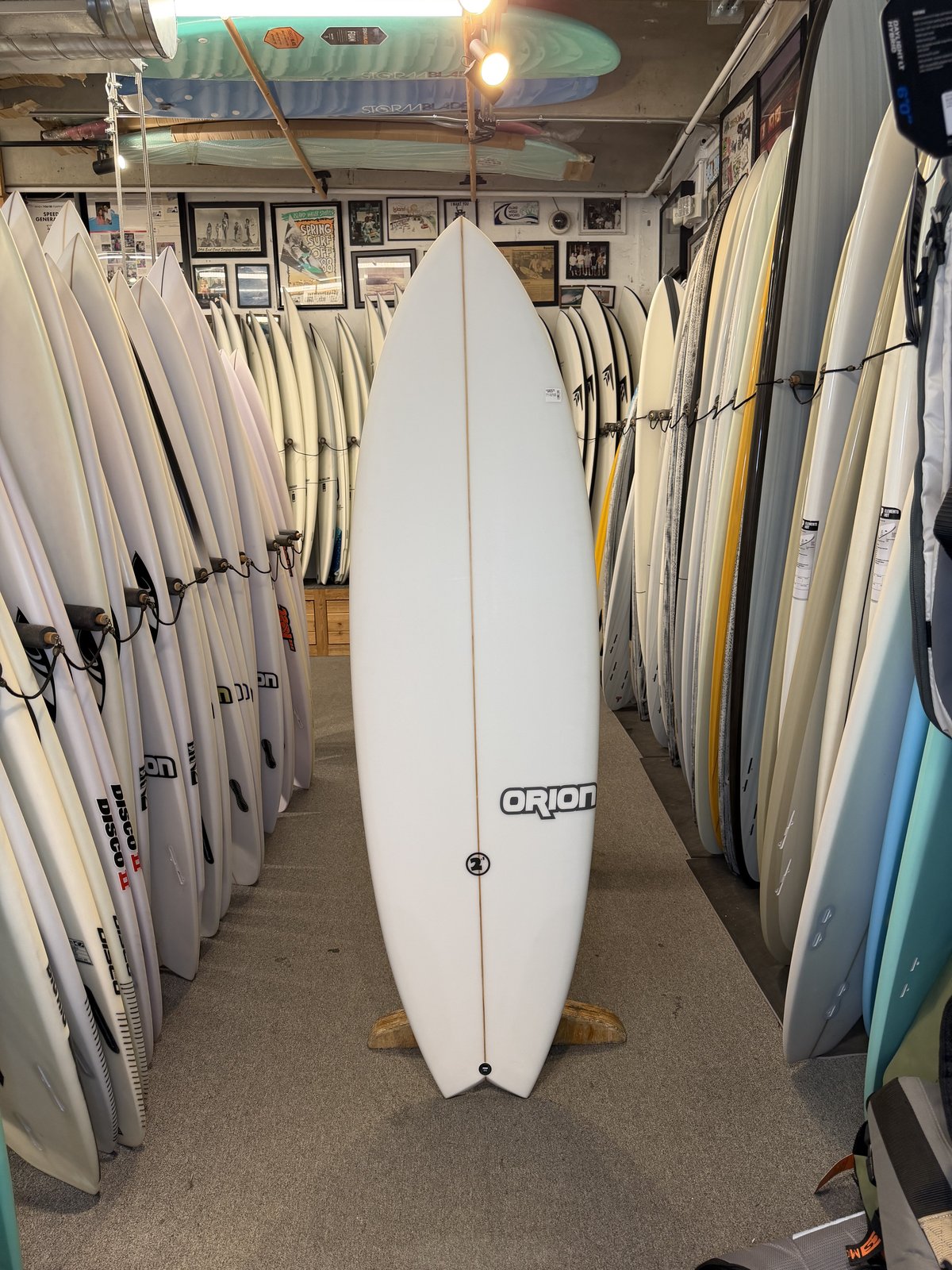 Orion Surfboards 2+1 FCS2 5ft8in