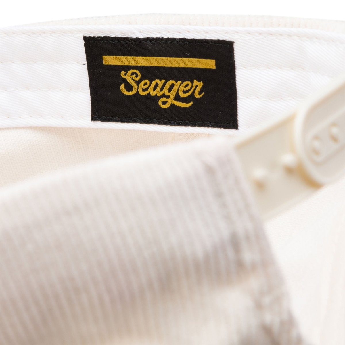 Seager Big Corduroy Snapback Cream OS