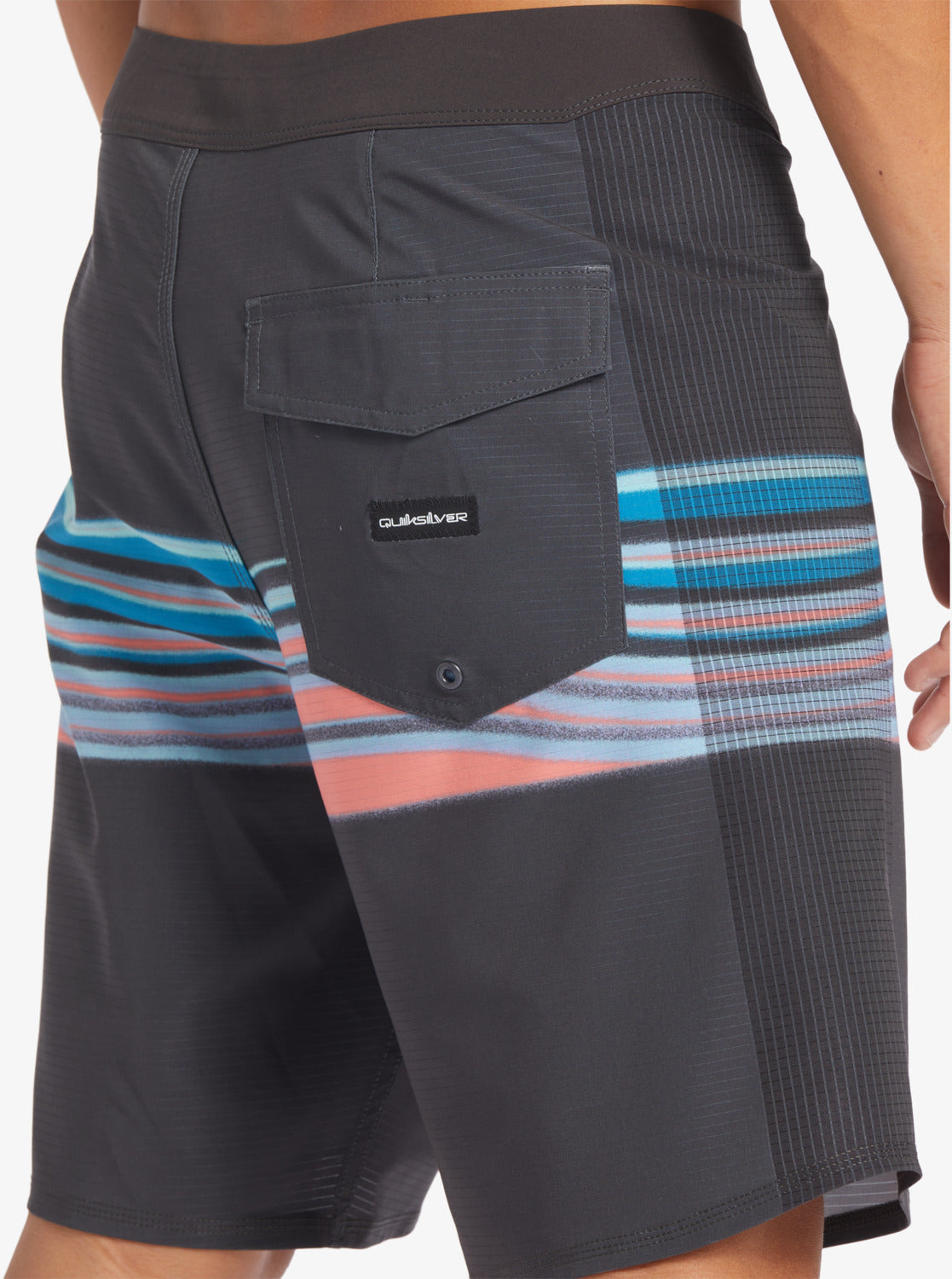 Quiksilver Highlite Arch 19 Boardshort KTA9 36