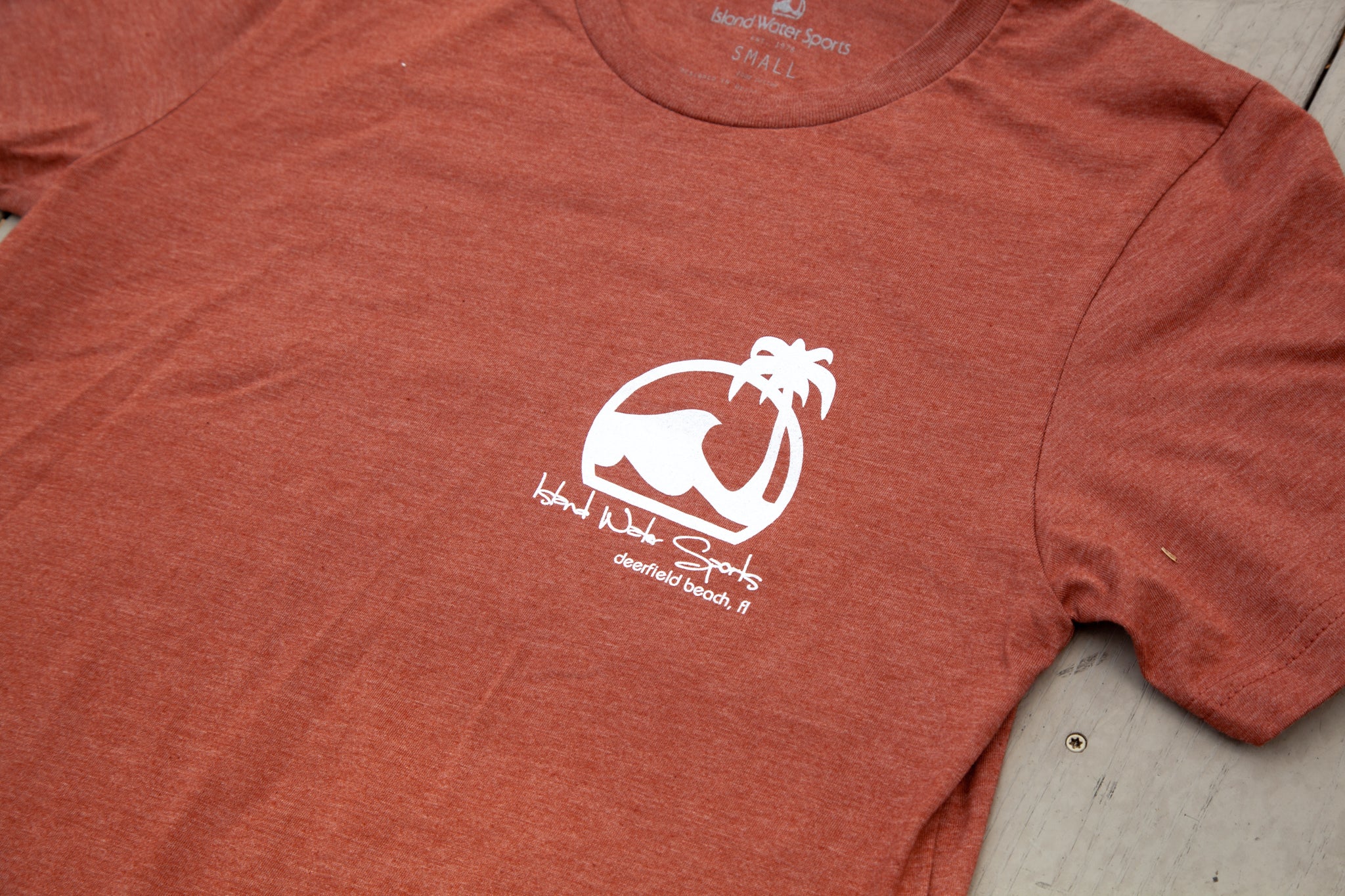 Island Water Sports Script Logo DFB S/S Tee HeatherClay/White XXXL