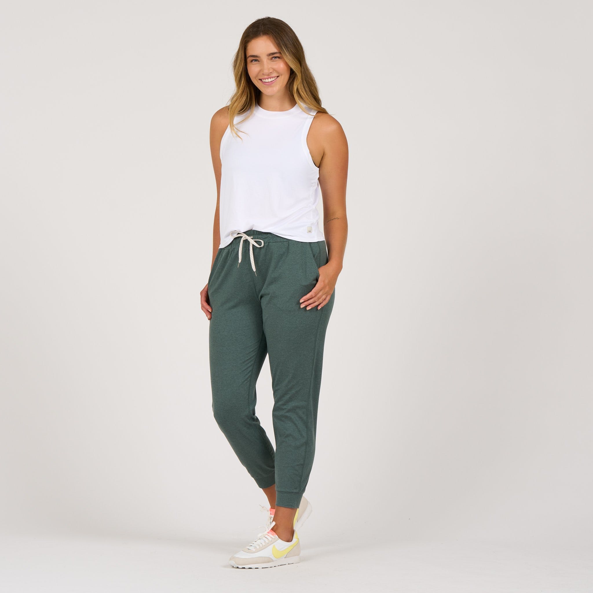 Vuori Womens Energy Top WHT-White S