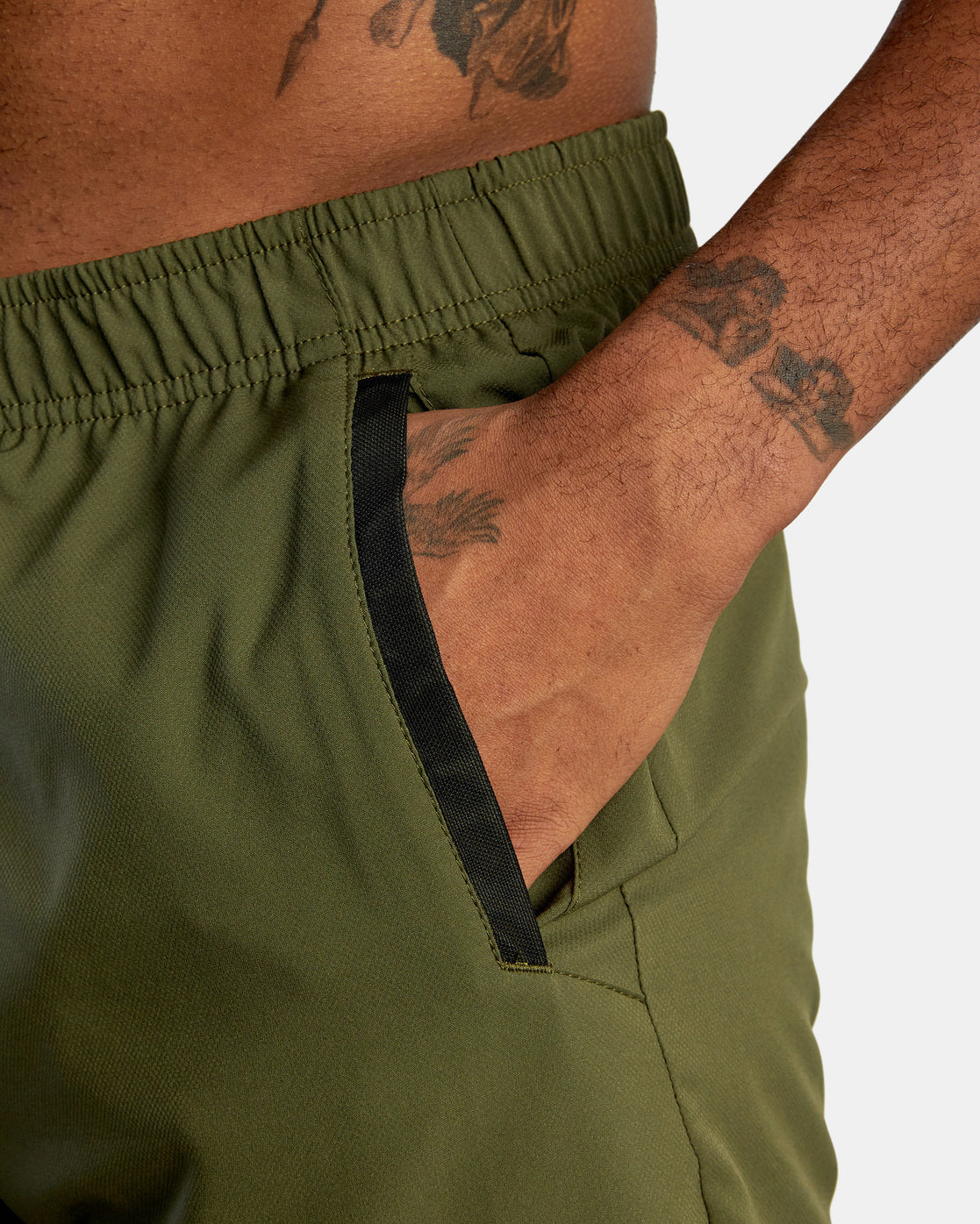 RVCA Yogger IV Short OLV-Olive XL