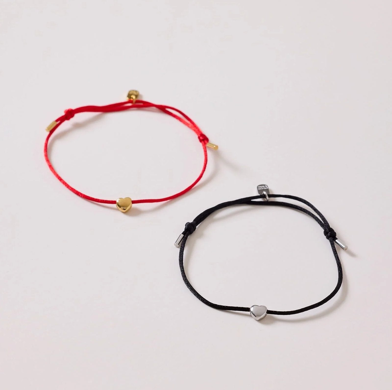 Pura Vida Lydia Charm with Heart Bracelet Black