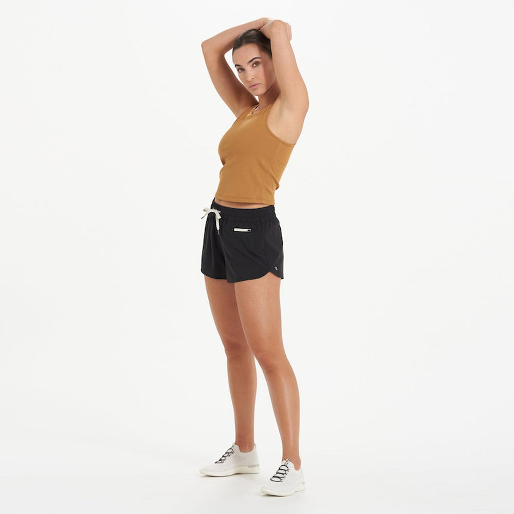 Vuori Clementine 4" Short 2.0 BLK M