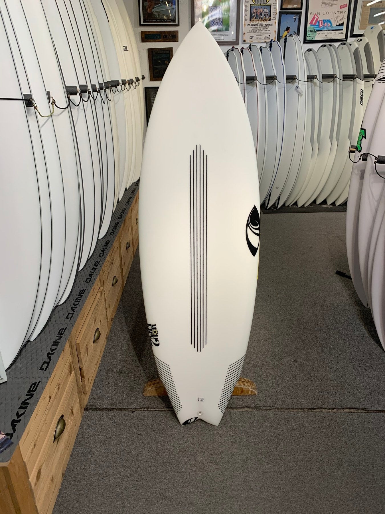 Sharp Eye Surfboards Modern 2 E2 EPS Surfboard 5ft6in