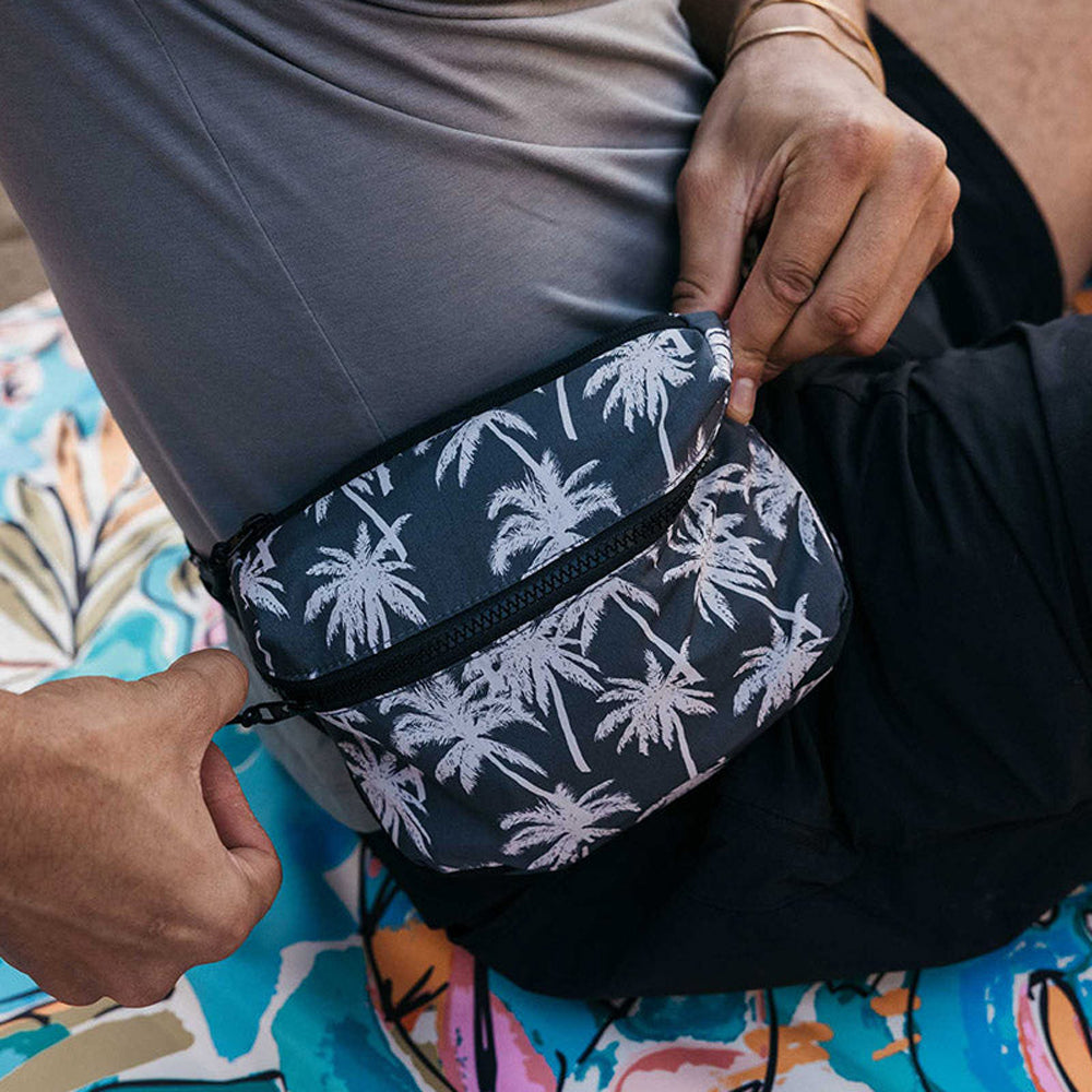 Nomadix Fanny Packs BunchPalms
