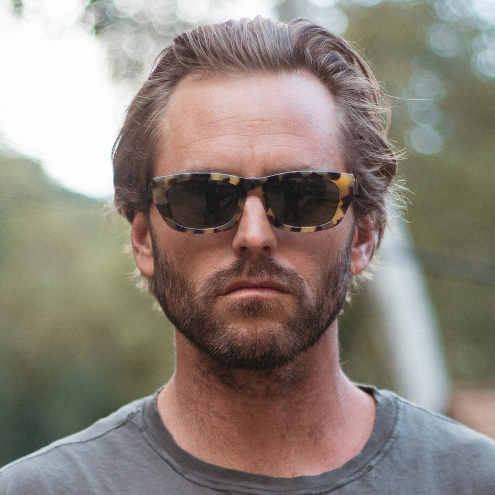 Electric Catania Polarized Sunglasses SpottedTort GreyPolar