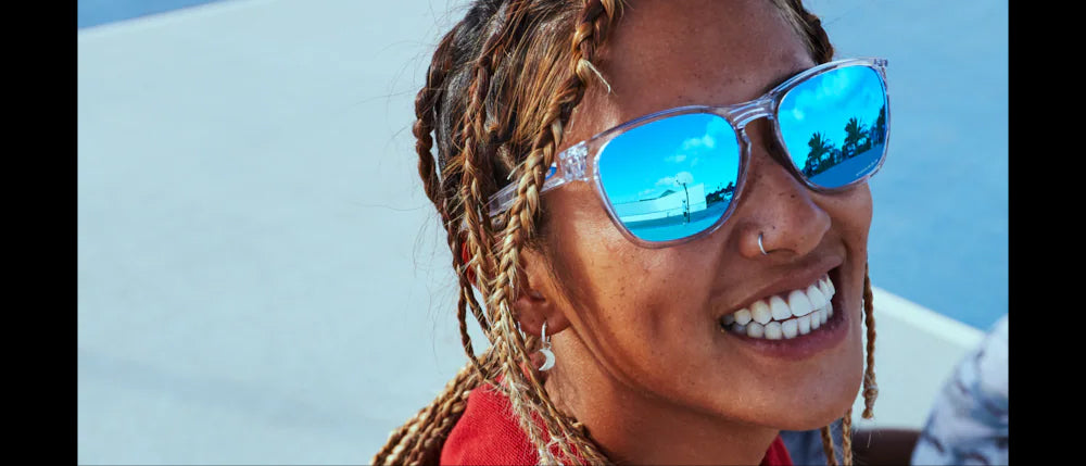 Oakley Manorburn Sunglasses Polished Clear Prizm Sapphire