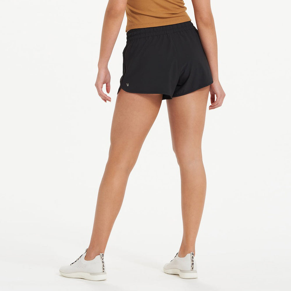 Vuori Clementine 4" Short 2.0 BLK M