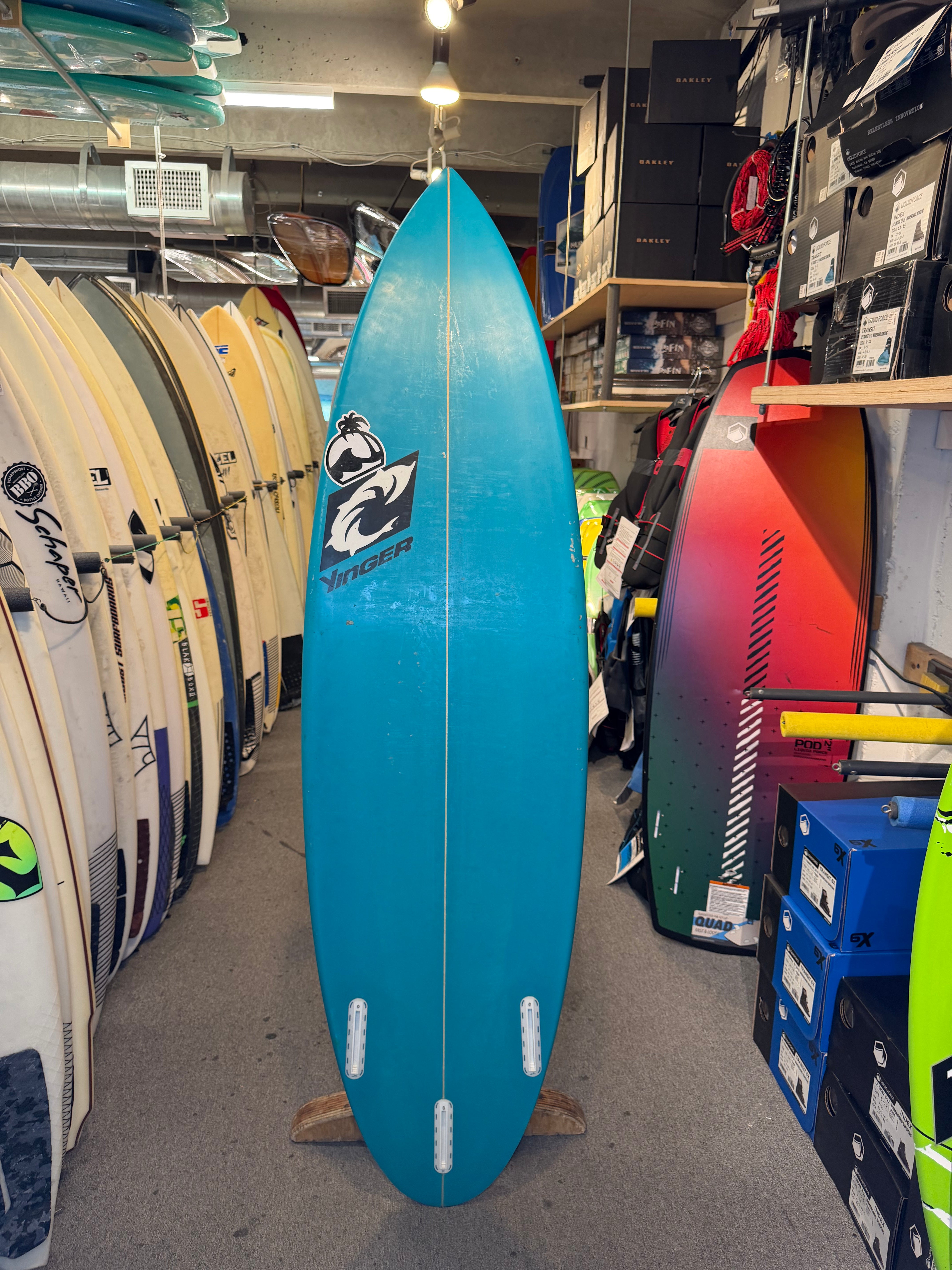 5ft11in WRV Teal Consignment