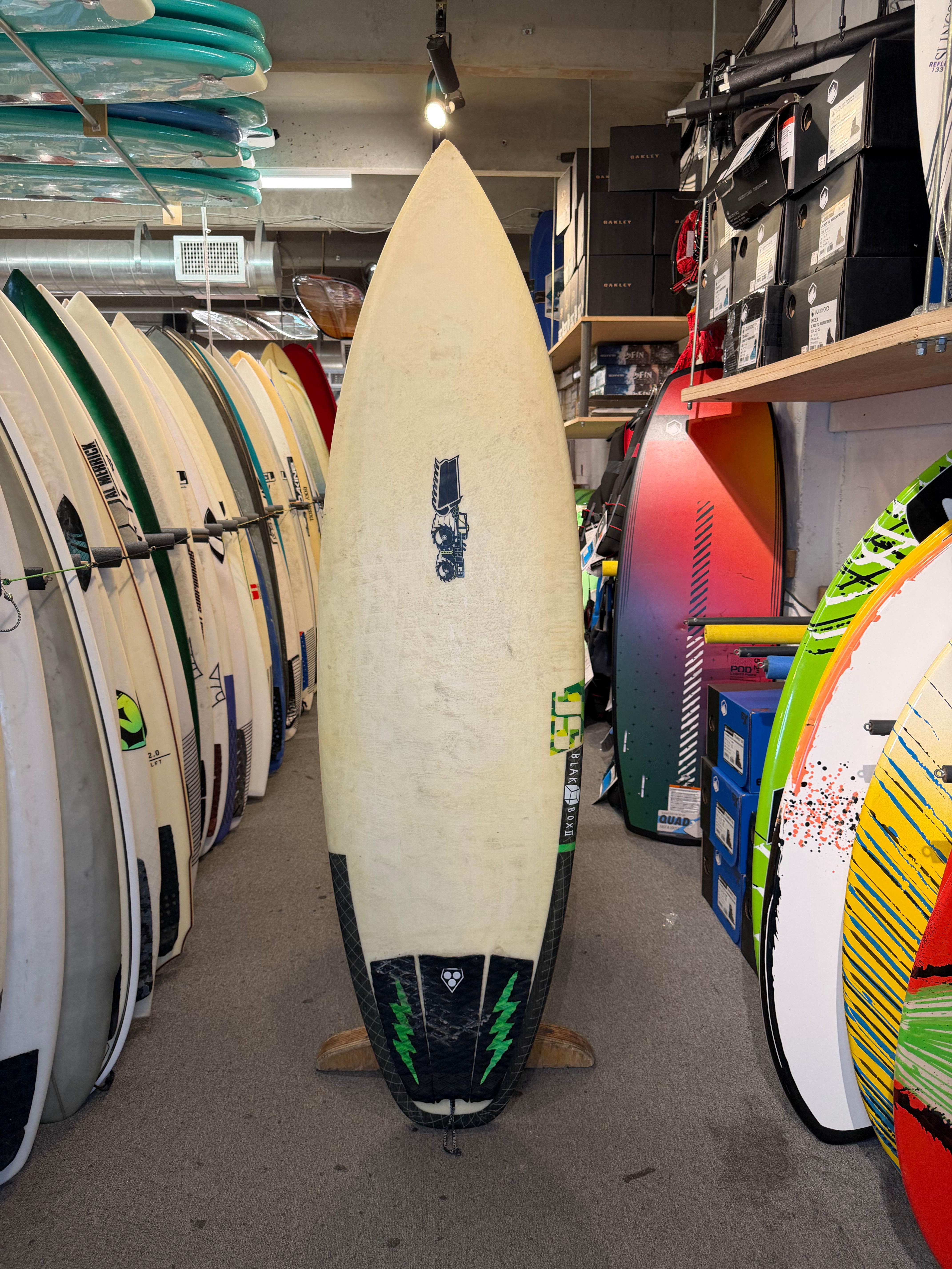 5ft10in JS Industries Blak Box 2, USED