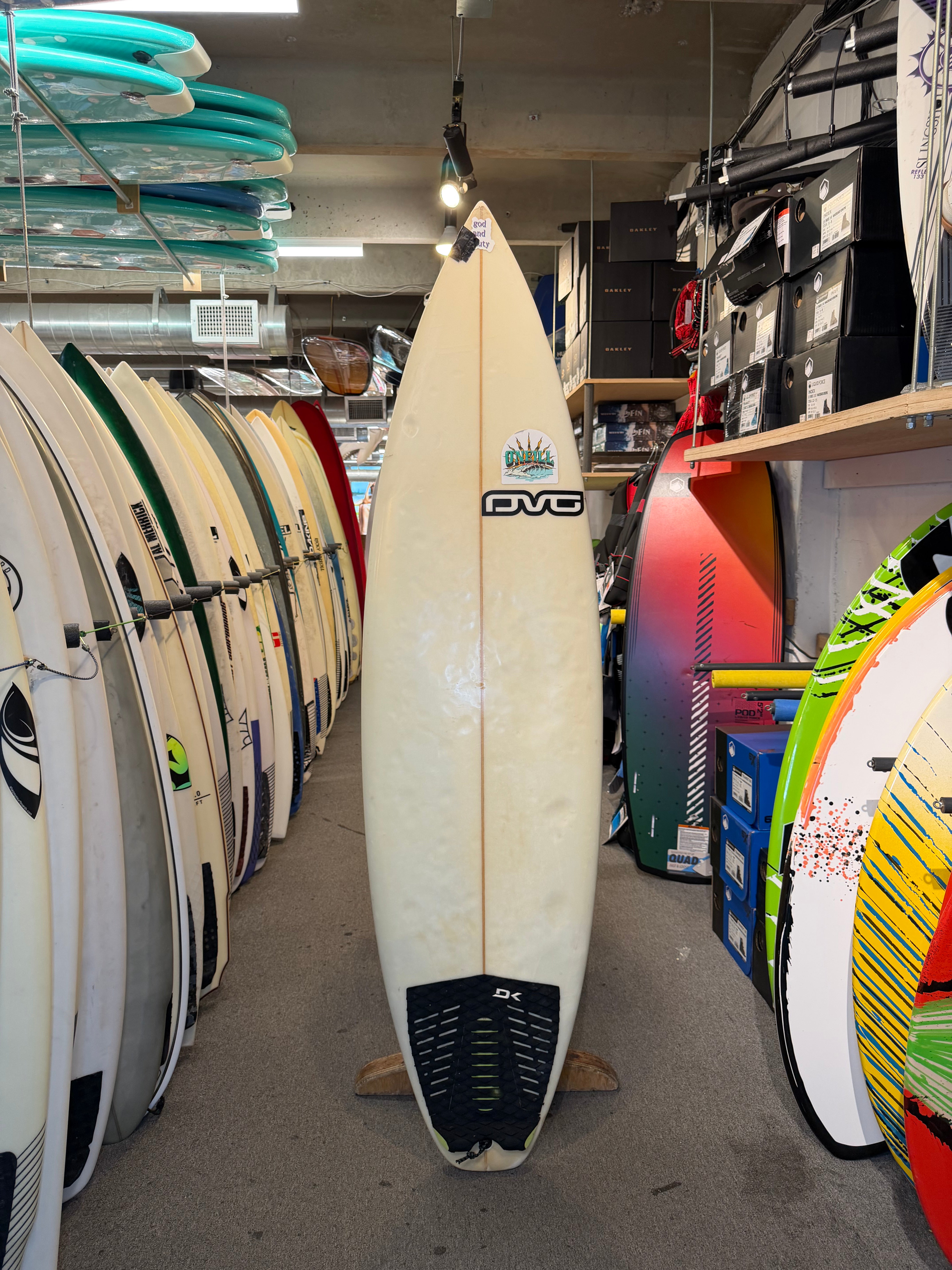6ft2in DVG Shapes Consignment