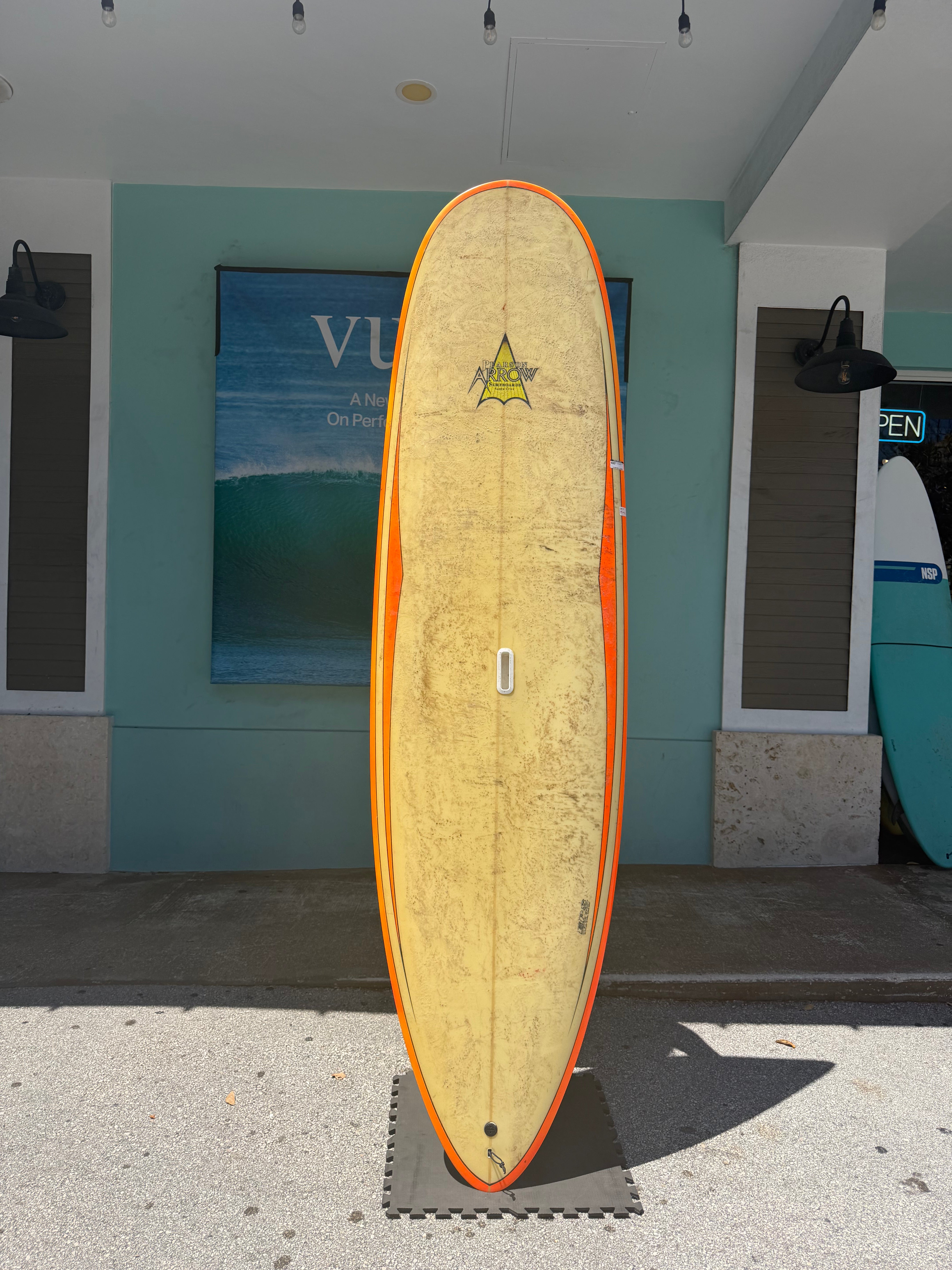 9ft0in Pearson Arrow Consignment