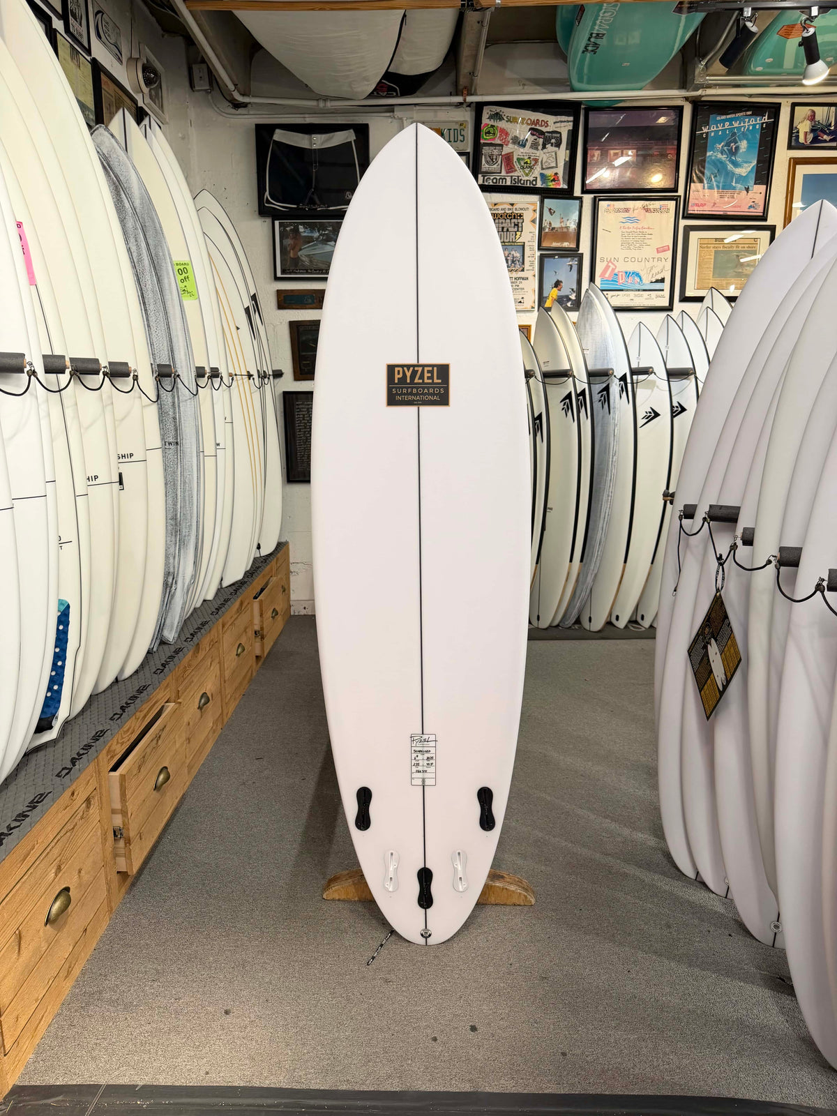 Pyzel Surfboards Score Lord 5 Fin FCS II 6ft8in