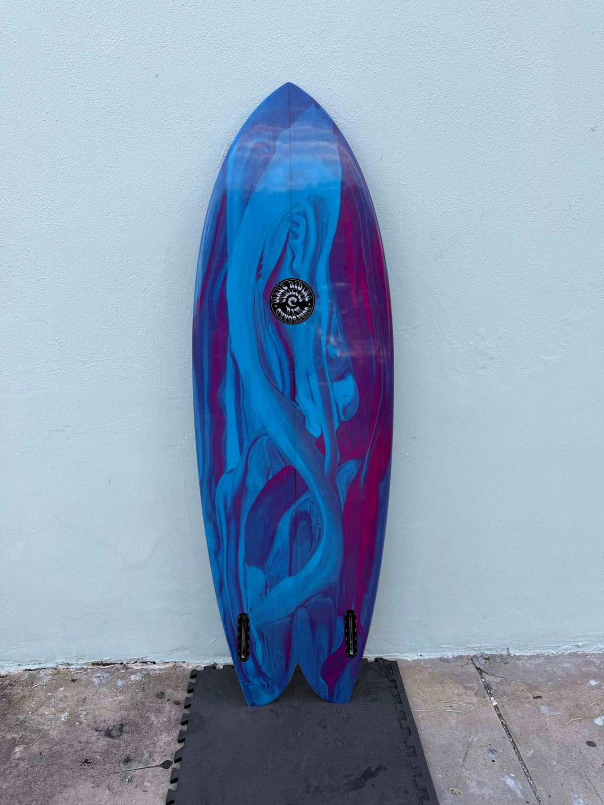 Wave Riding Vehicles Fish #232906 5ft6in