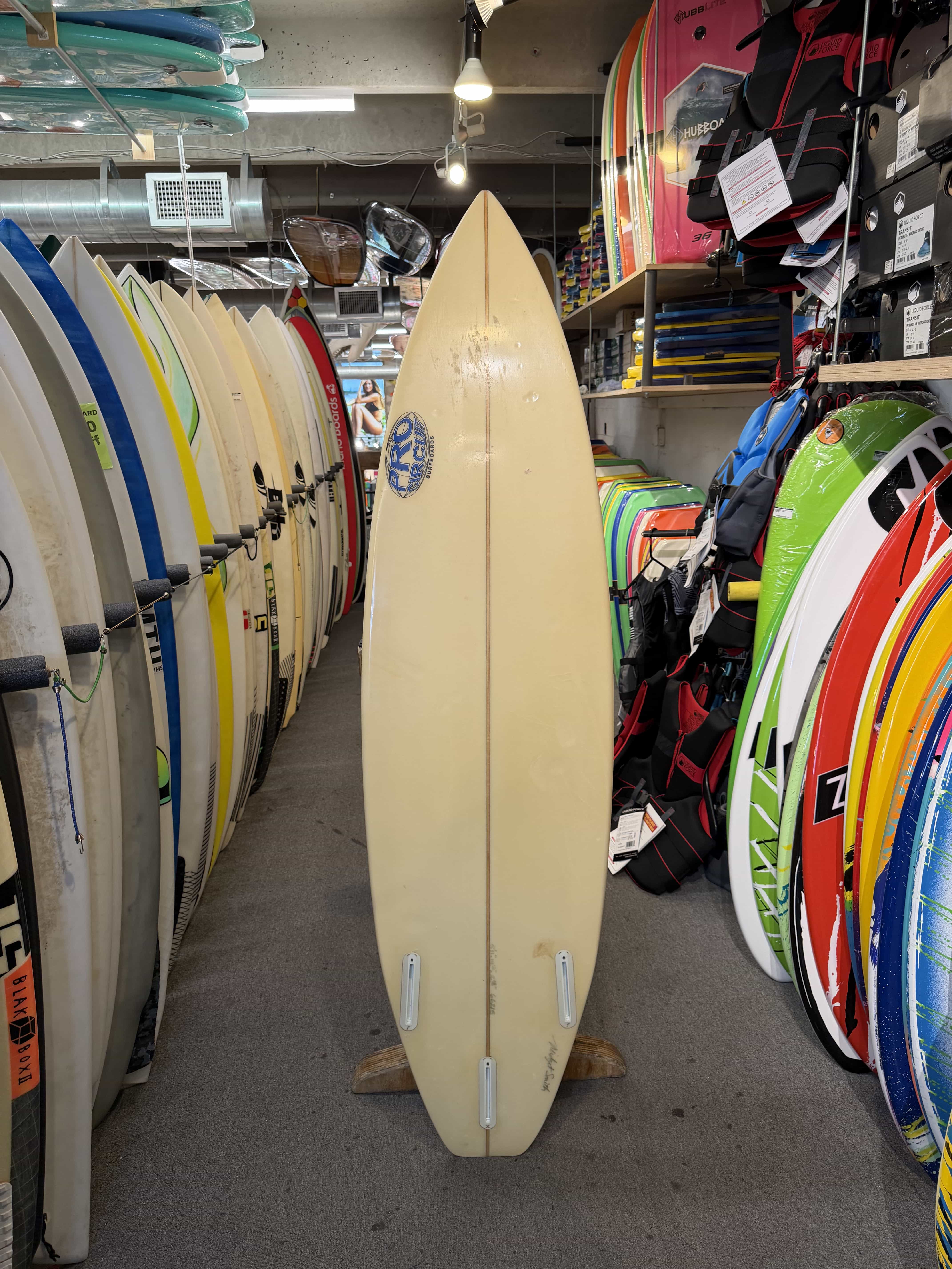 5ft11in Pro Circuit Consignment - Sacks