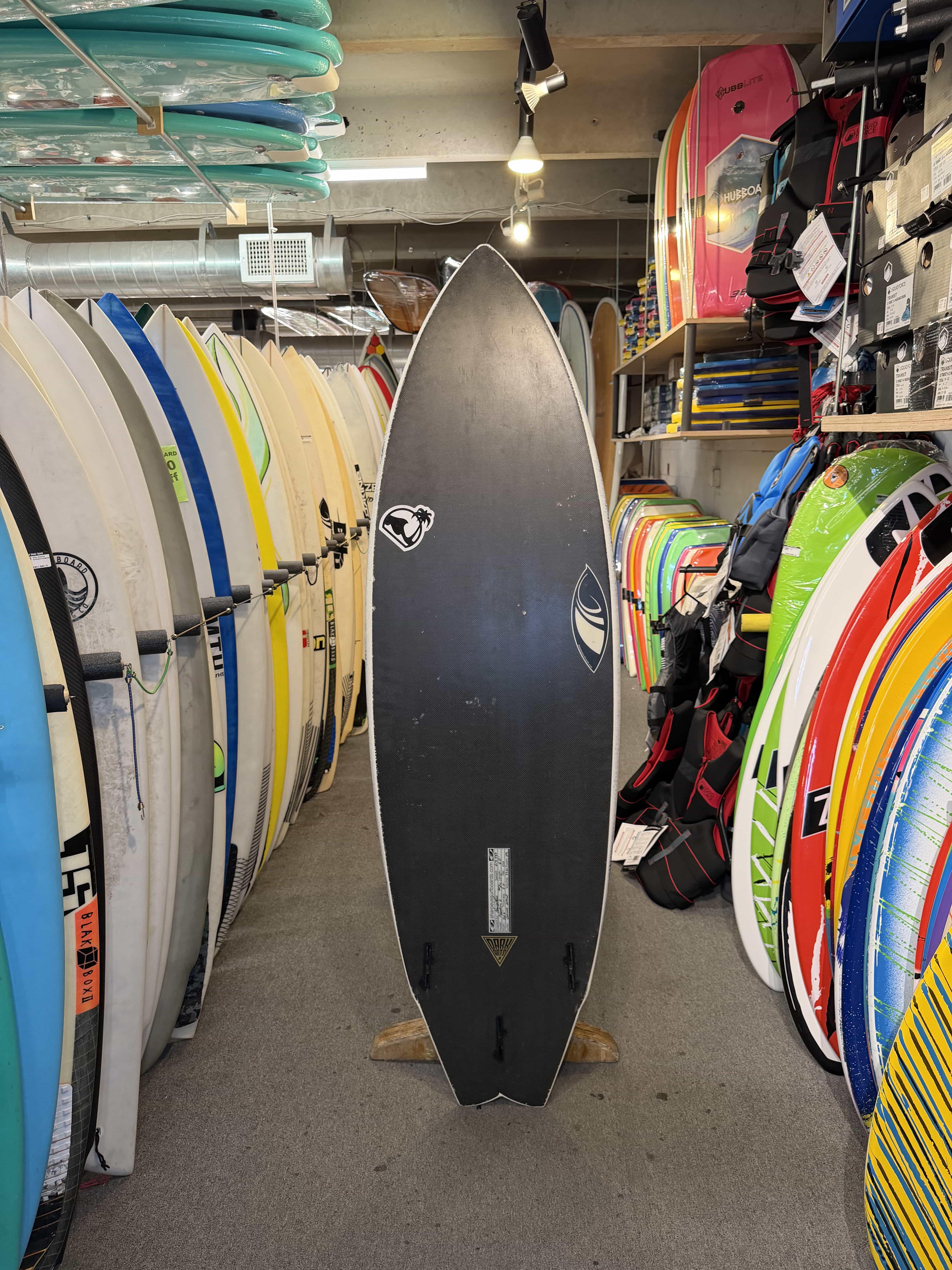 6ft0in Sharp Eye Dark Arts Consignment - Cottrell