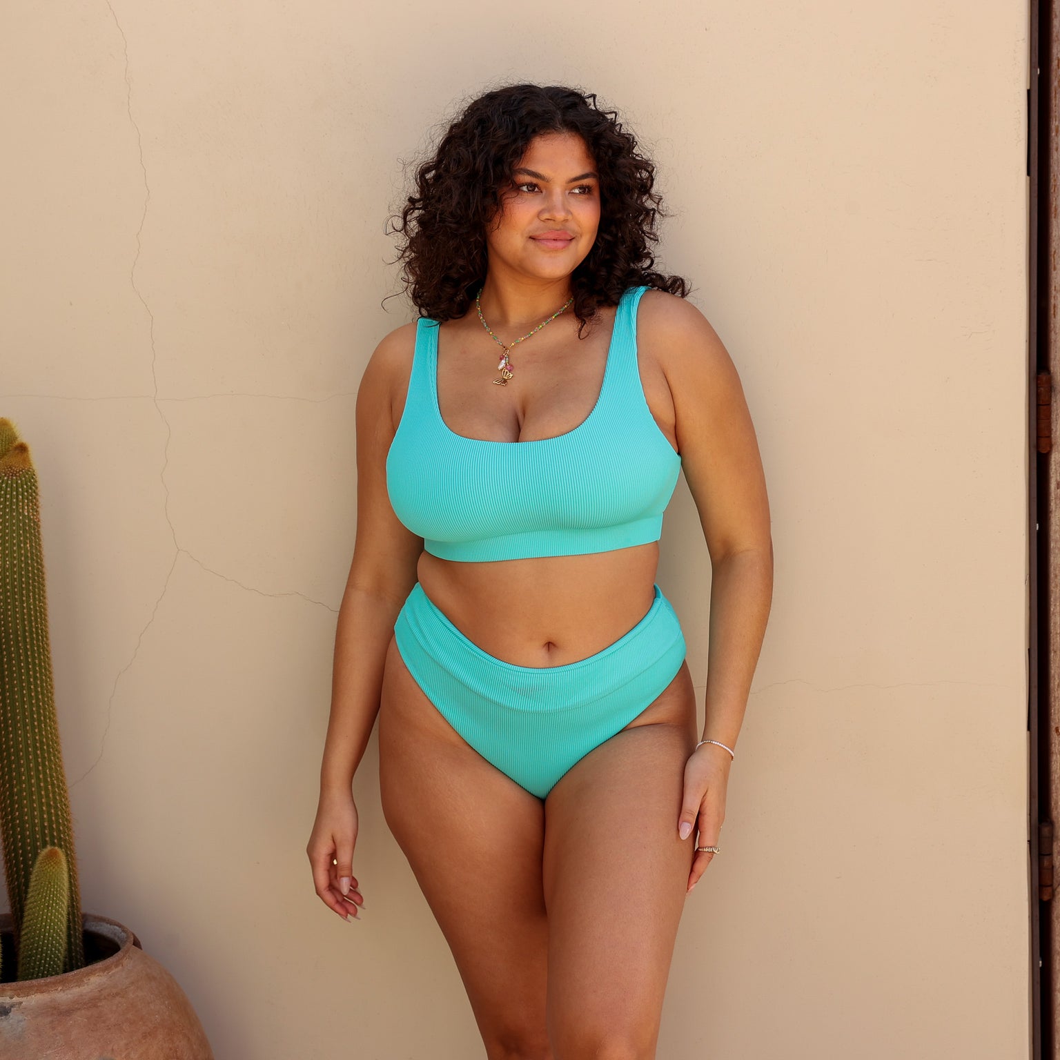 Kulani Kinis High Hip Cheeky Bkini Botom AquaRibbed L