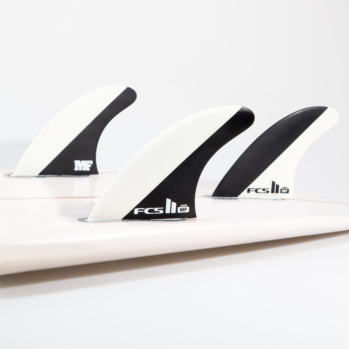FCS 2 MF PC Tri-Fin Set Black-White L
