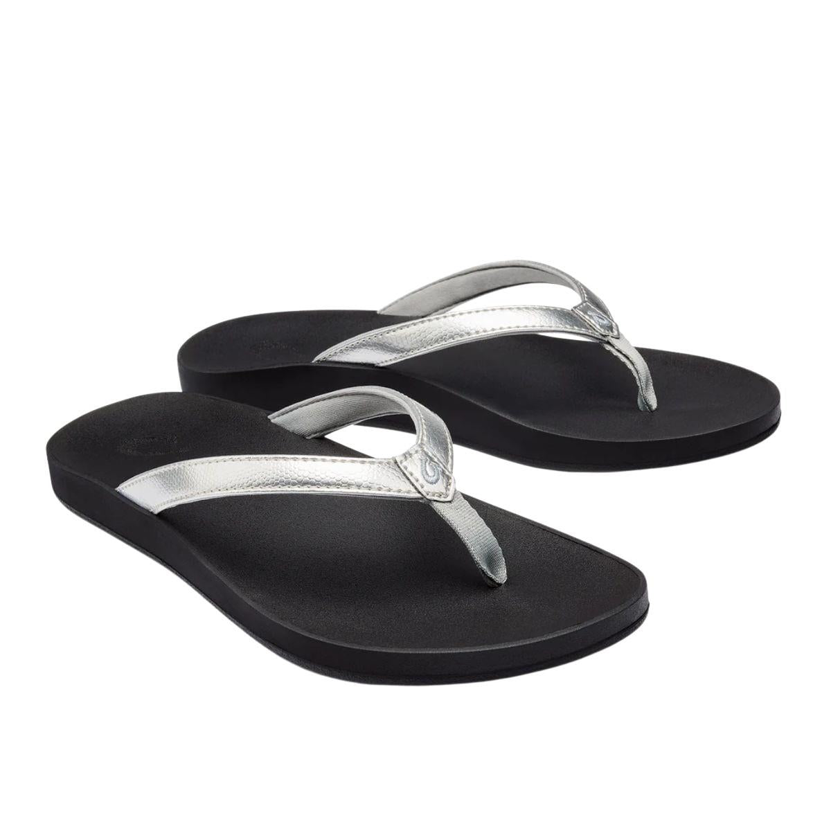 Olukai Puawe Womens Sandal 2K40-Silver-Black 10
