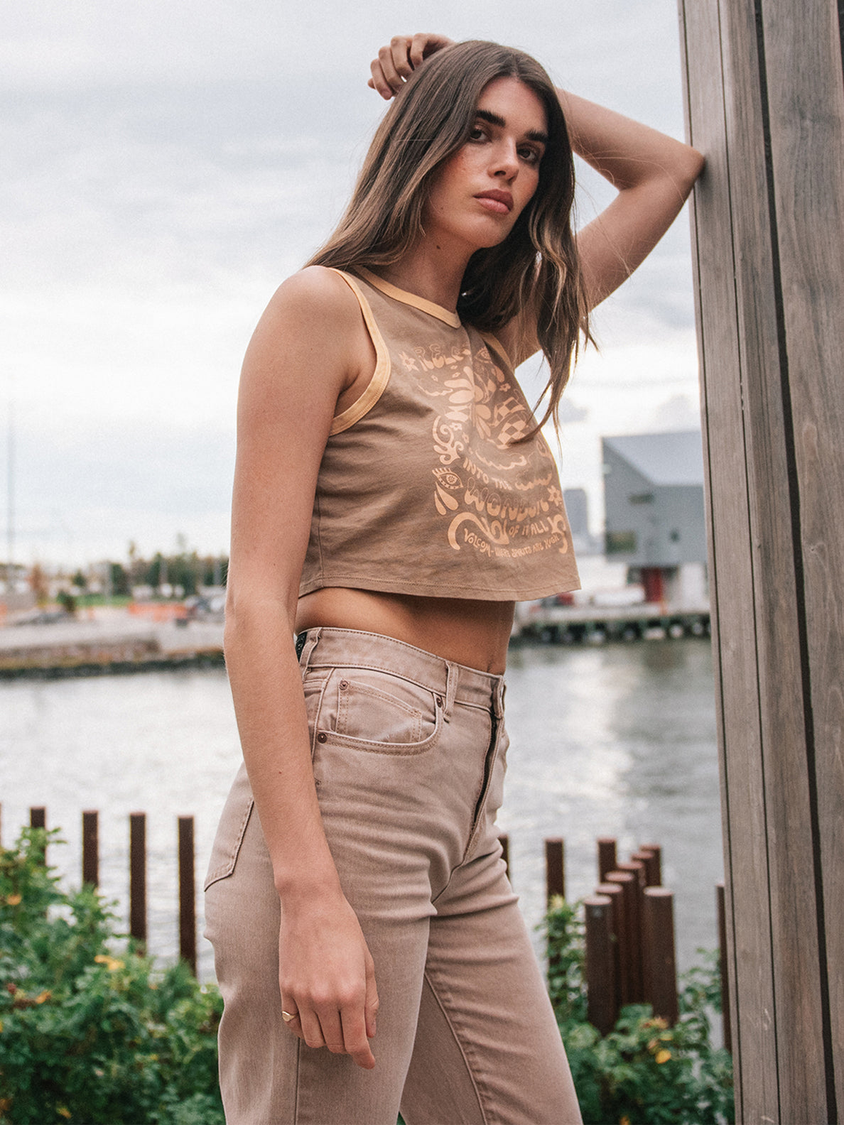 VOLCOM SUN KEEP TURNT TANK MOC-MOCHA L