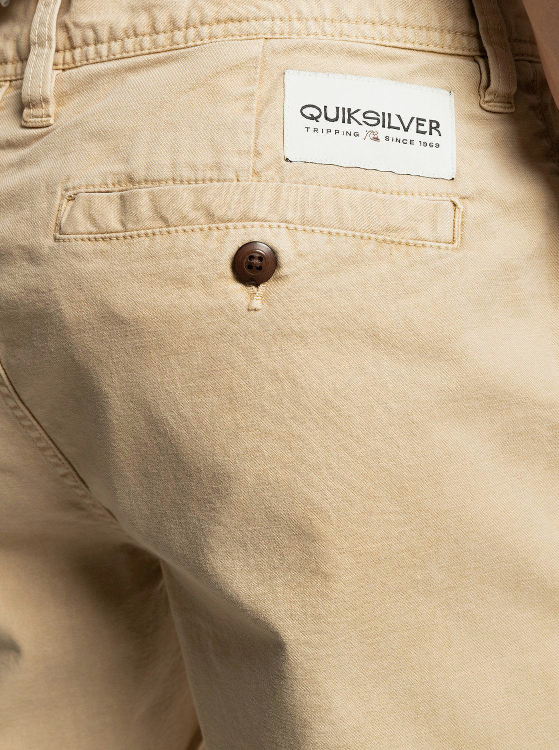 Quiksilver Washed Twill Natural Dye 19" Chino Short CKK0 31