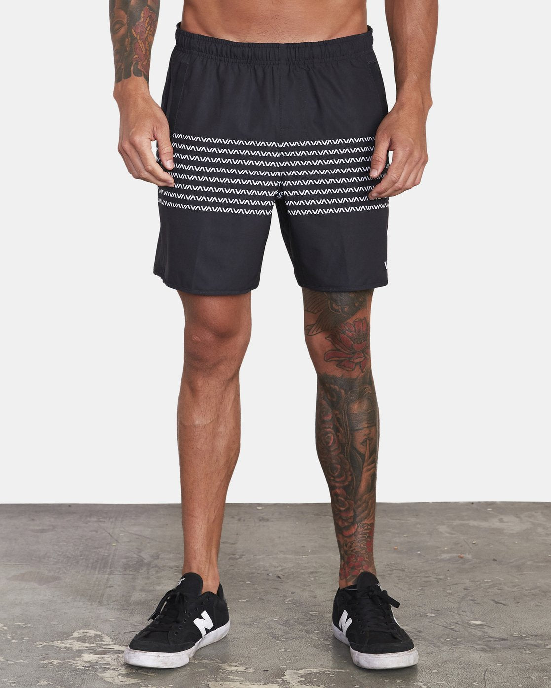 RVCA Yogger Stretch Shorts BKW S