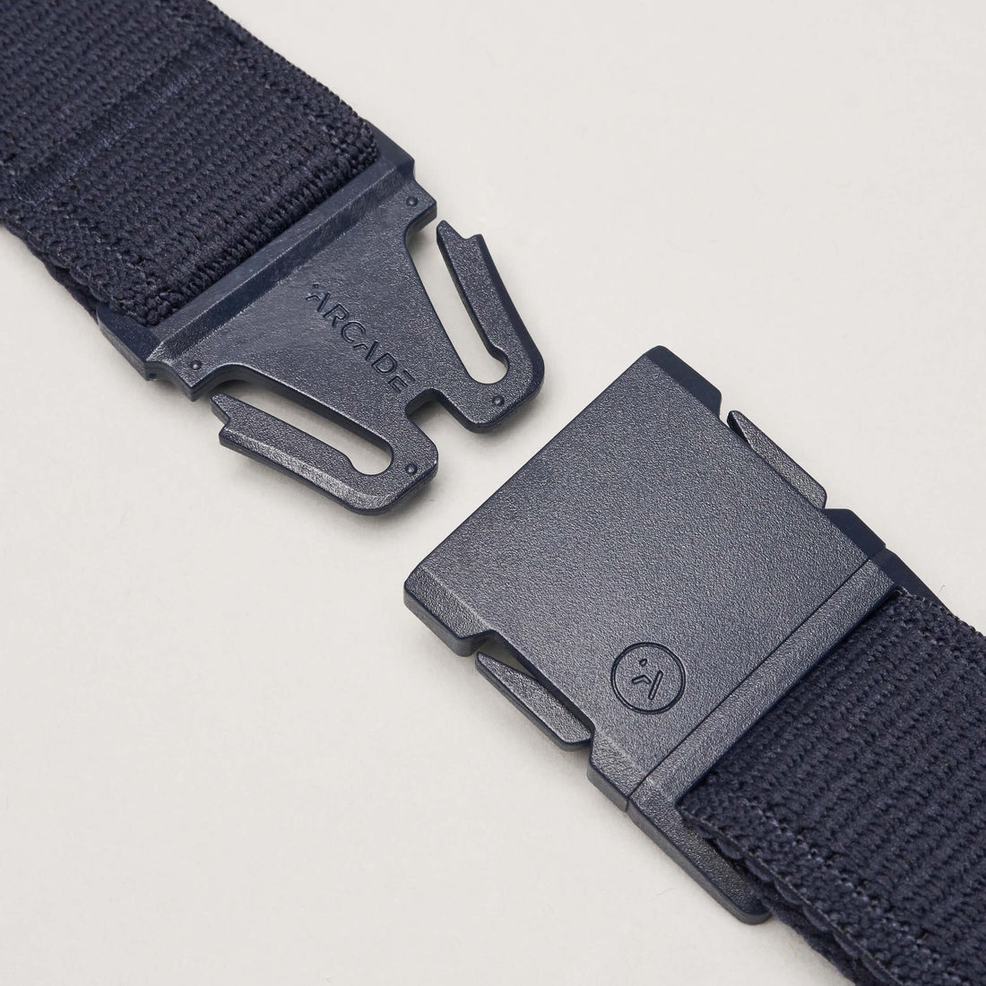 Arcade Atlas Slim Belt Navy OS
