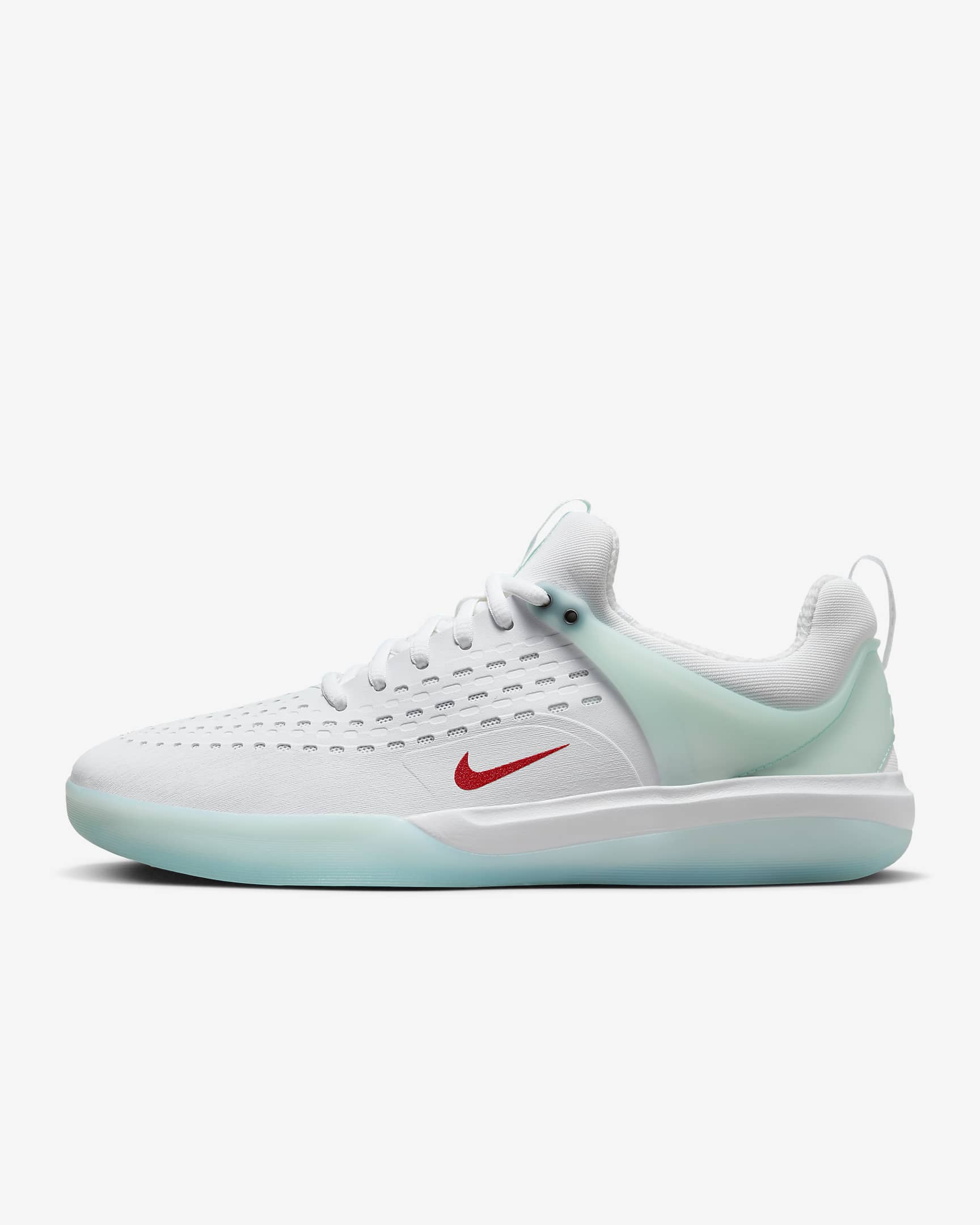 Nike SB Zoom Nyjah 3 400 Skylight 8