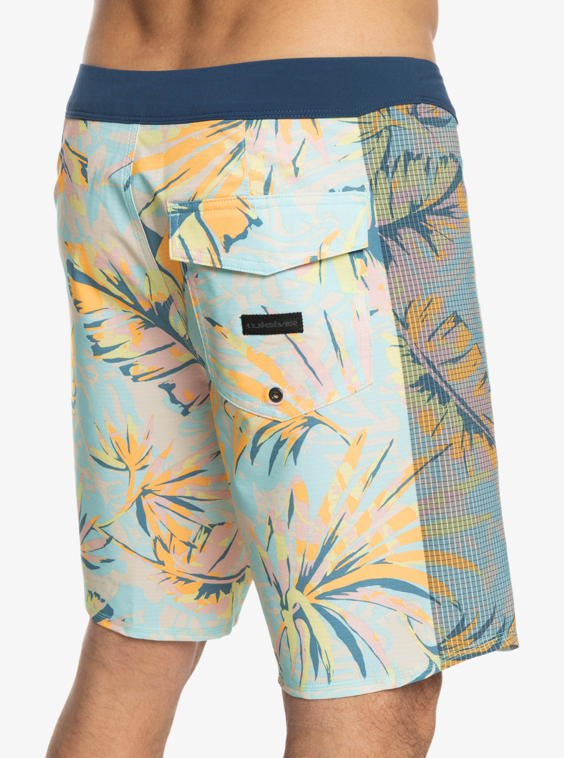 Quiksilver Highlite Arch 19 Boardshort GCZ9 38