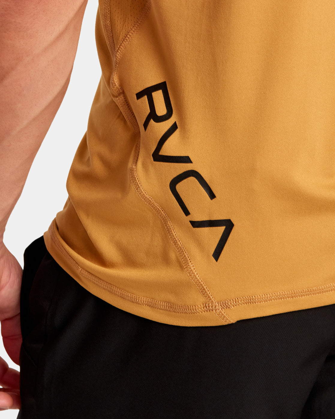 RVCA Sport Vent SS Tee CMT0 S