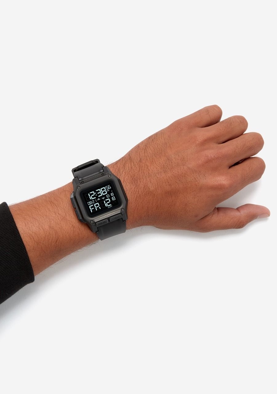 Nixon The Regulus Watch 001-All Black
