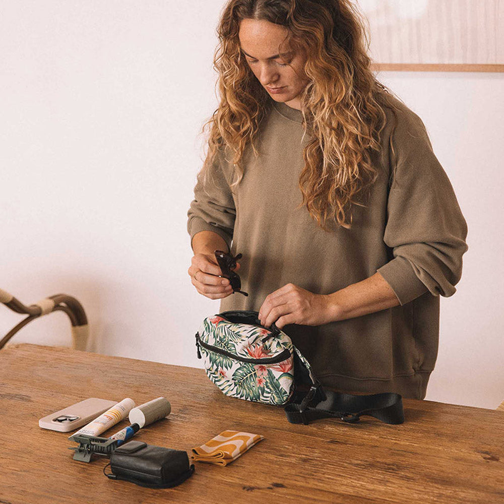 Nomadix Fanny Packs PalmPink