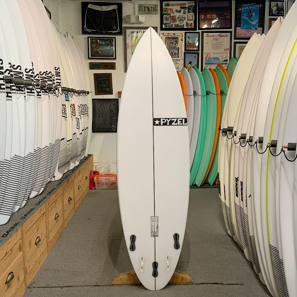 Pyzel Surfboards Ghost 5-Fin FCS2 5ft10in