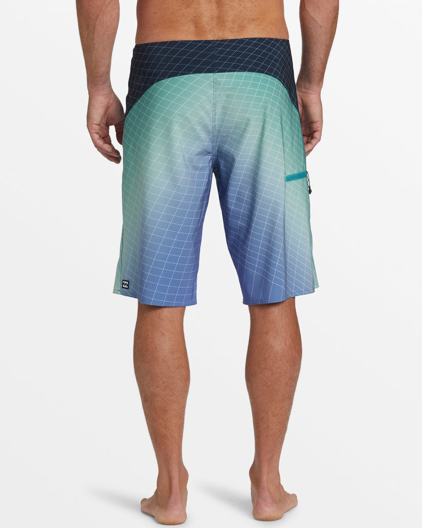 Billabong Fluid Pro Boardshorts BLS0 44