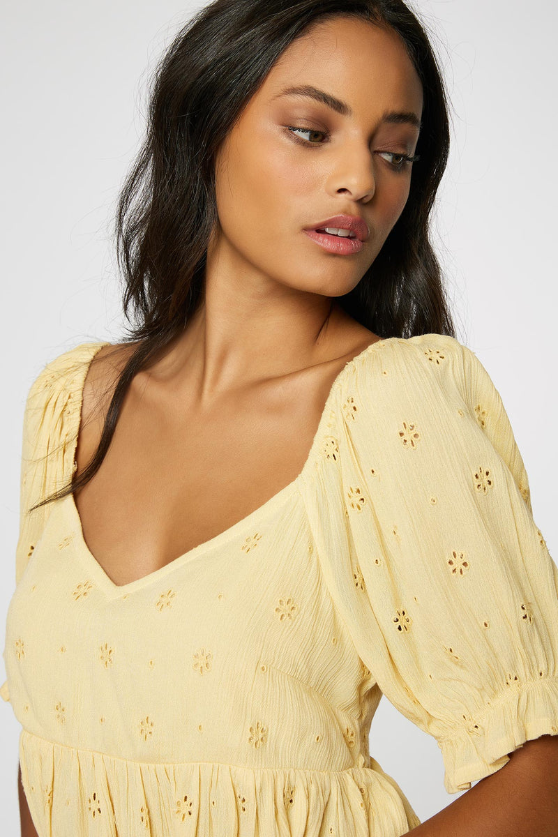 O'Neill Isabel Eyelet Top STR-Straw M