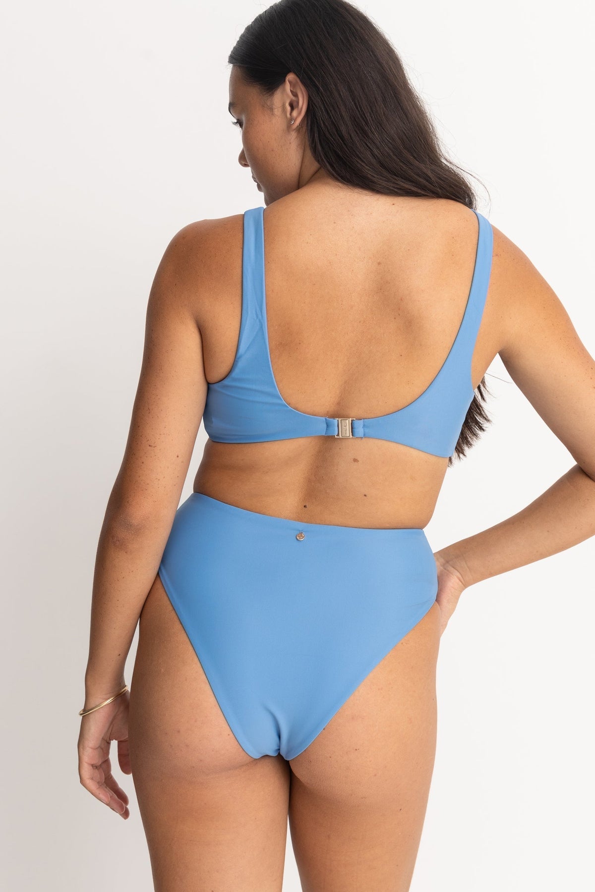 Rhythm Classic Crop Top BLU L