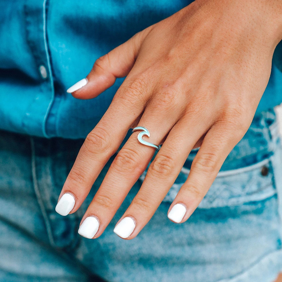 Puravida Enamel Wave Ring.
