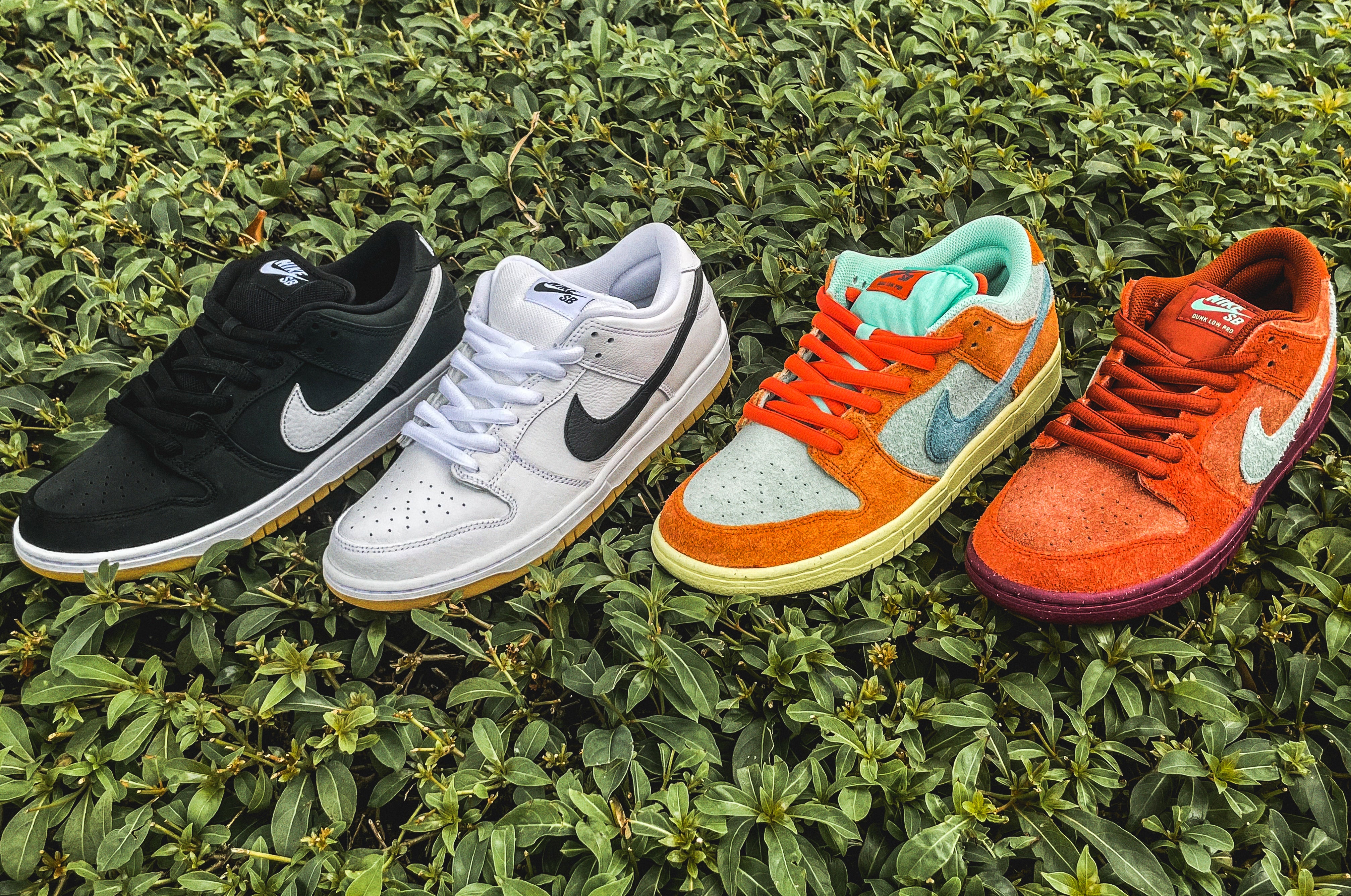 FOUR PAIR NIKE SB DUNK RAFFLE STARTING 8/1