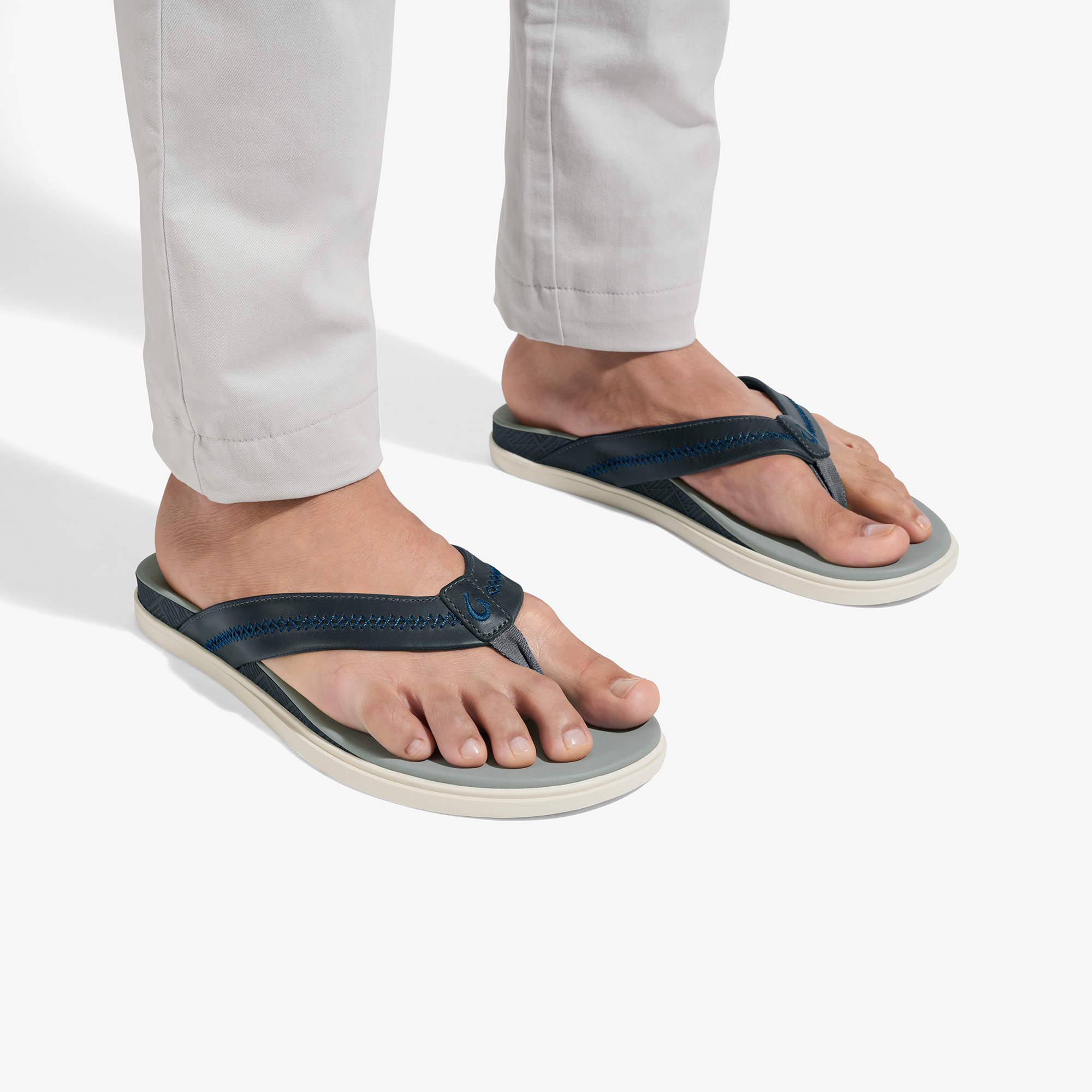 Olukai Shoreline Mens Sandal RKPG-Rock-Pale Grey 8