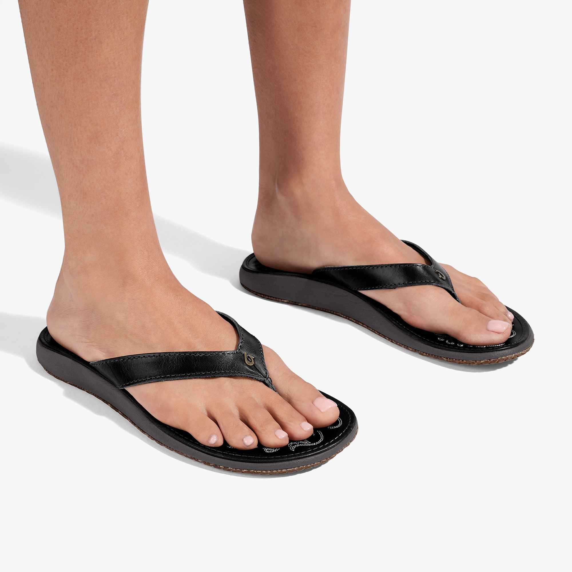 Olukai Paniolo Womens Sandal OXOX-Onyx-Onyx 6