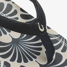 Olukai Uiki Womens Sandal 40ZQ-Black-Pa i 6