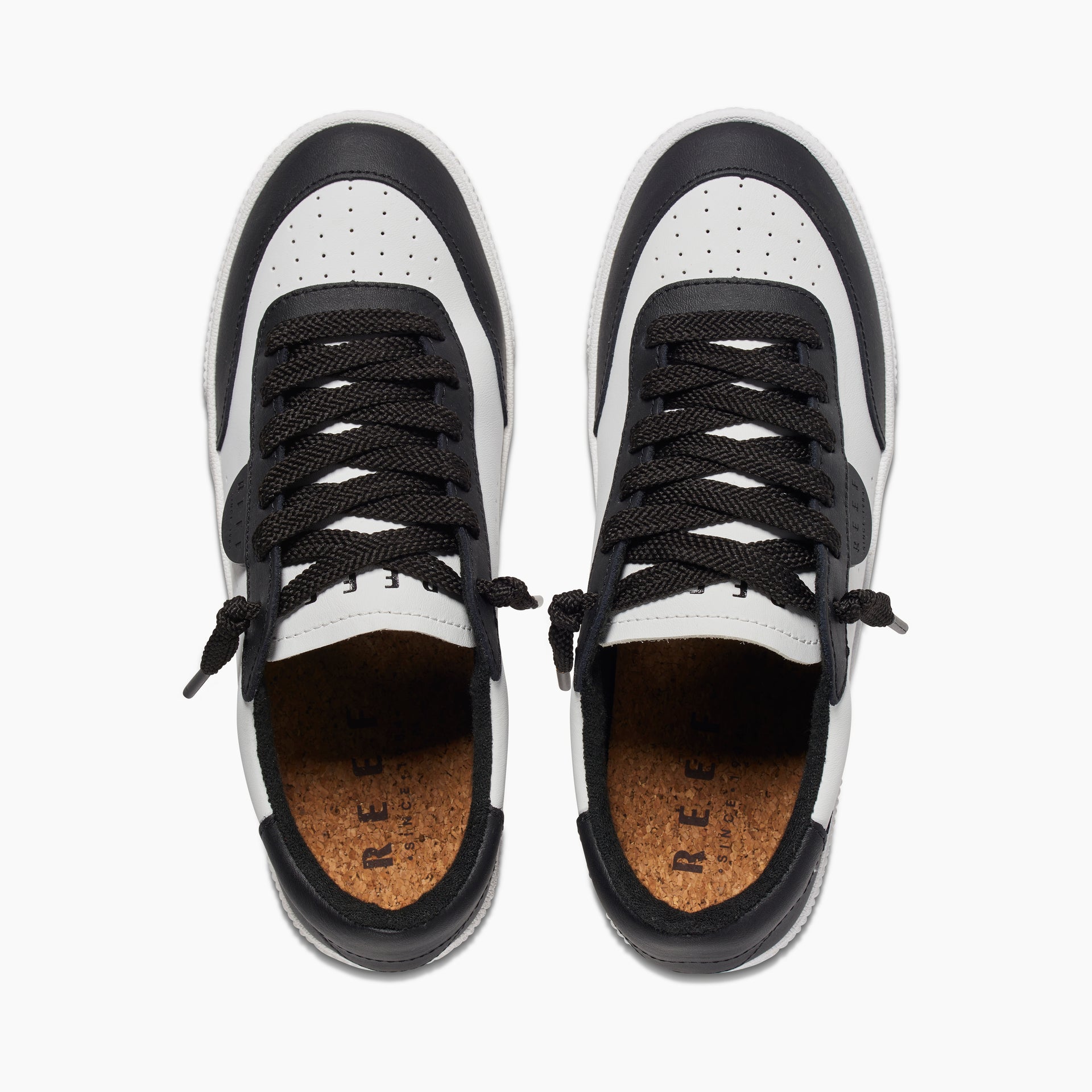 Reef Lay Day Seas Womens Shoe Black-White Leather 6