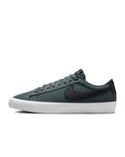 Nike SB Zoom Blazer Low Pro GT 300-VintageGreen/Black 10