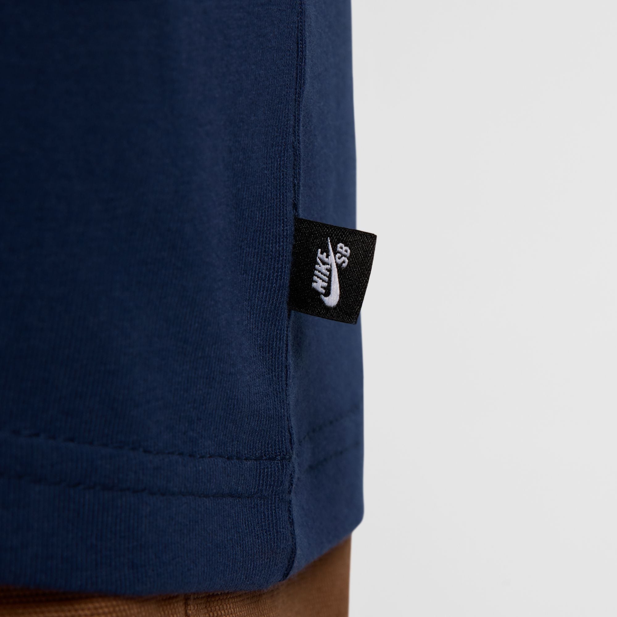 Nike SB Republique SS Tee 410 L