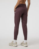 Vuori Womens Performance Jogger HEY-ElderberryHeather L